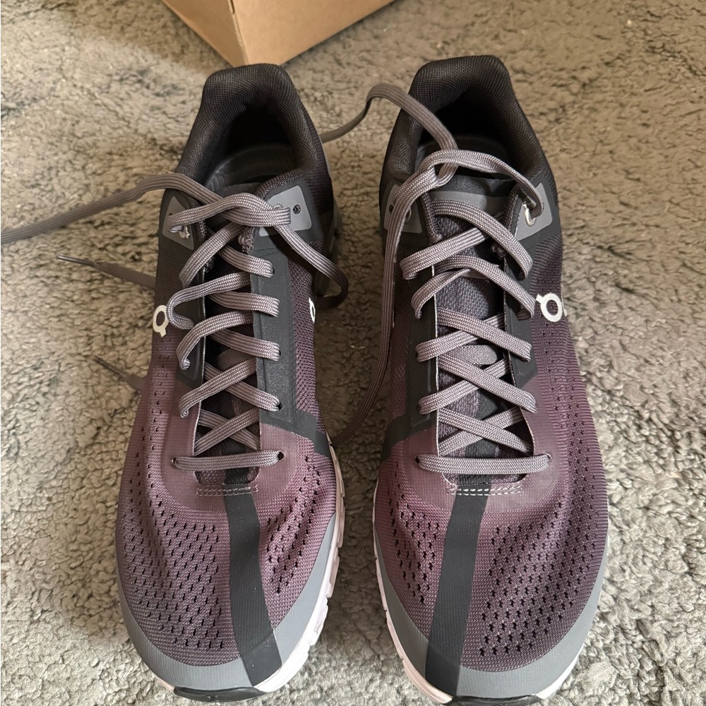 On Cloudflow Running Shoes Men’s 8 Black Asphalt NEW In Box